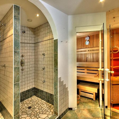 Hotel Garni Corinna Ischgl Zewnętrze zdjęcie